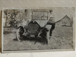 US Photo To Identify Woman Old Car Minnesota Plate - Europa