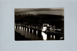 Grenoble (38) : Les Quais De L'Isère Au Crépuscule - Grenoble