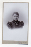 Y5384/ CDV Foto Junge Frau  Atelier Ed.v. Spoenla  Cöthen Köthen 1899 - Otros & Sin Clasificación