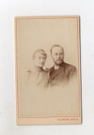 Y2077/ CDV Foto Ehepaar Atelier Th. Prümm, Berlin Ca.1890 - Autres & Non Classés