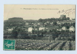 B594/ Frankreich Pouzauges Le Chateau Et Le Bois De La Folie AK - Autres & Non Classés