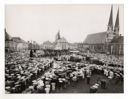 F6122/ Altötting Messe Im Regen Foto Ca.1960  24 X 18 Cm - Ohne Zuordnung