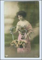 P3C48/ Geburtstag Frau Mit Blumenkorb Foto AK 1912 - Compleanni