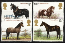 GRAN BRETAÑA 1992 - UK - FAUNA - CABALLOS - YVERT 868/871** - Nuevos