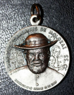 Pendentif Médaille Religieuse Coloniale Fin XXe "Saint Damien De Molokaï (Père Damien) Mort à Hawaï" Religious Medal - Godsdienst & Esoterisme