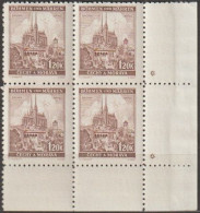 090/ Pof. 43; Corner 4-block, Plate Marks *, Wide Border - Unused Stamps