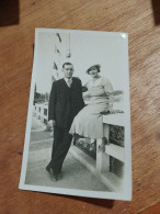 561 // PHOTO ANCIENNE COUPLE  11 X 7 CMS - Personas Anónimos