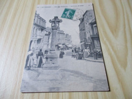 CPA Le Tréport (76).Rue Ste Suzanne - La Croix De Grès - Carte Animée. - Le Treport