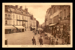 89 - AVALLON - PLACE VAUBAN - Avallon