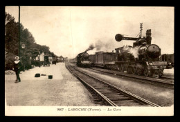 89 - LAROCHE - TRAIN EN GARE DE CHEMIN DE FER - Laroche Saint Cydroine