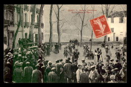 66 - CERET - DANSES CATALANES PLACE DU BARRY - Ceret