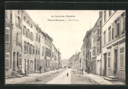 CPA Pont-à-Mousson, Rue Pasteur, Vue De La Rue  - Pont A Mousson