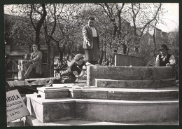 Fotografie Ansicht Wien, Bau Des Neuen Denkmals Für Dichterfürst Raimund Am Volkstheater  - Places