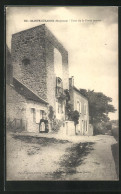 CPA Sainte-Suzanne, Tour De La Porte Murée  - Sainte Suzanne