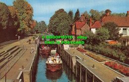 R523445 Maidenhead. Boulter Lock. Postcard - Mondo