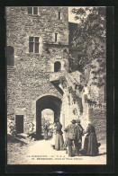 CPA Bricquebec, Porte Du Vieux Chateau  - Bricquebec