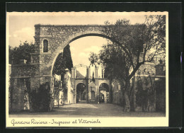 Cartolina Gardone-Riviera, Ingresso Al Vittoriale  - Otros & Sin Clasificación