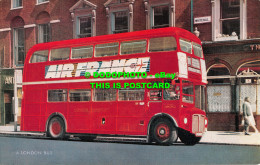 R523831 A London Bus. J Salmon. Postcard - Andere & Zonder Classificatie