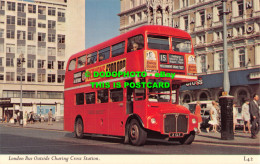 R523832 London Bus Outside Charing Cross Station. Harvey Barton - Andere & Zonder Classificatie