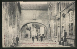 CPA Ligny-en-Barrois, Ancienne Voute Du Couvent Des Ursulines En Face L`Eglise Collegiale  - Ligny En Barrois