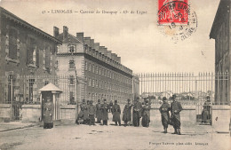 87  LIMOGES UNE CASERNE - Limoges