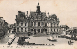 56 VANNES L HOTEL DE VILLE - Vannes