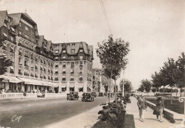 44 LA BAULE L ESPLANADE DU CASINO - La Baule-Escoublac