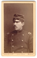 Fotografie Jean Gut & Co., Zürich, Portrait Schweizer Soldat In Uniform Mit Mütze  - War, Military