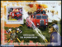 Mozambique 2009 Fire Engines S/s, Mint NH, Transport - Automobiles - Fire Fighters & Prevention - Autos
