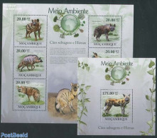 Mozambique 2010 Hyenas 2s/s, Mint NH, Nature - Animals (others & Mixed) - Mozambique