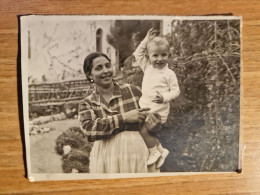 19348.   Fotografia D'epoca Donna Con Bambino Aa '30 Italia - 12x9 - Personas Anónimos