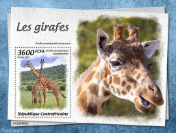 Central Africa 2022 Giraffes, Mint NH, Nature - Giraffe - Repubblica Centroafricana