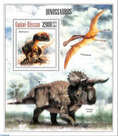 Guinea Bissau 2013 Dinosaurs, Mint NH, Nature - Prehistoric Animals - Préhistoriques