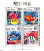 Guinea Bissau 2013 Fishes And Corals, Mint NH, Nature - Fish - Corals - Peces