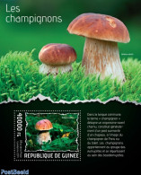 Guinea, Republic 2014 Mushrooms, Mint NH, Nature - Mushrooms - Pilze
