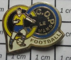 3417 Pin's Pins / Beau Et Rare / SPORTS / CLUB FOOTBALL COP LE MANS Club De La Police ? - Football