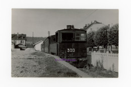 Photo Locomotive CFV Jura 320 Gare Lons Le Saunier Saint Claude 39 Franche-Comté France Train Tram Local Secondaire VFIL - Trains