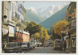 39 DEPT 31 : édit. Larrey N° 9335 : Luchon Les Allées D'Etigny - Luchon