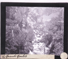 PLAQUE DE VERRE Photo  - Les Alpes - Le Vercors - Les Grands Goulets -   Année  1890 - Glass Slides