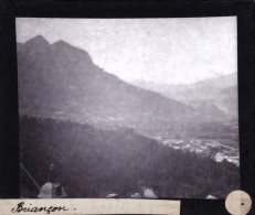 PLAQUE DE VERRE -  Photo  - 05 - Hautes Alpes - BRIANCON  - Année  1890 - Diapositiva Su Vetro