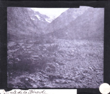 PLAQUE DE VERRE -  Photo  - Les Alpes -route De La BERARDE ( Saint-Christophe-en-Oisans )  - Année  1890 - Glasplaten