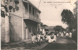 CPA Carte Postale Sénégal Dakar Jeunes Filles Allant Au Marché  1904 VM80087ok - Sénégal