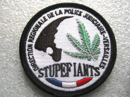 COLLECTION P.N LA DRPJ VERSAILLES BRIGADE DES STUPS SUR SCRATCH 90MM - Police & Gendarmerie