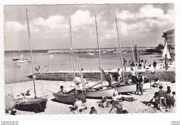 56 SAINT PIERRE DE QUIBERON N°9 La Petite Cale Baigneurs Baignade Bronzage Bateaux Voiliers Hôtel BELLEVUE - Quiberon