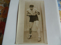 BOXE +FUMAY (FRANCE ARDENNES) :TRES BELLE PHOTO 14X9 ORIGINALE  DE IVAN LAFFINEUR ENTRAINEMENT BOXEUR FRANCAIS  DE FUMAY - Boxing