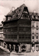 STRASBOURG. - La Maison Kammerzell .     -   Non Circulée   Photo Véritable. - Straatsburg