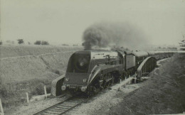 Train à Identifier - Cliché J. Renaud - Eisenbahnen