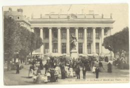 44/ CPA A - Nantes - La Bourse Et Marché Aux Fleurs - Nantes