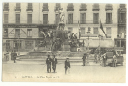 44/ CPA A - Nantes - La Place Royale - Nantes