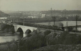 Pont De Laversine Et Courbe (au Fond, Le Saut De Mouton) - Express Lille-Paris 232 - Cliché Jacques H. Renaud - Trains